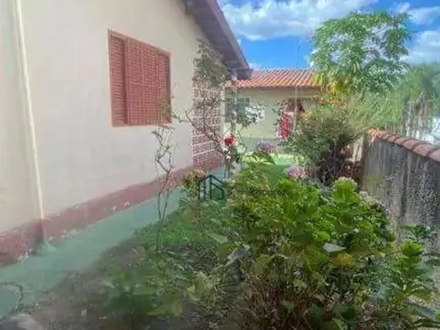 Casa / Sobrado para Venda em Jaguariúna/SP Centro 2 Quartos