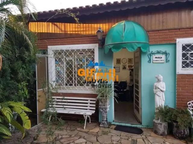 Casa / Sobrado para Venda em Jaguariúna/SP Centro 3 Quartos