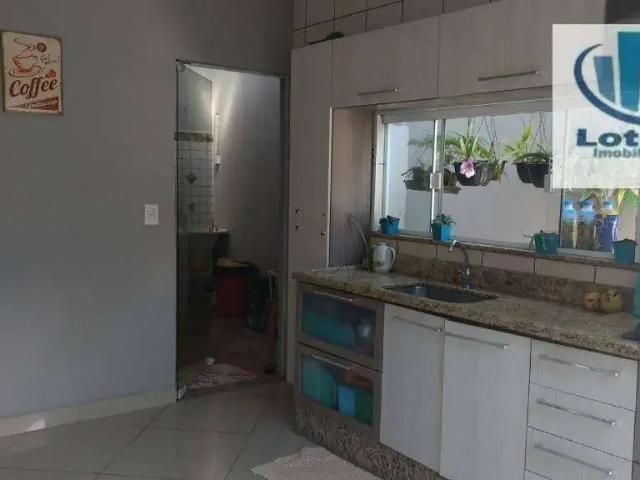 Casa / Sobrado para Venda em Jaguariúna/SP Centro 3 Quartos