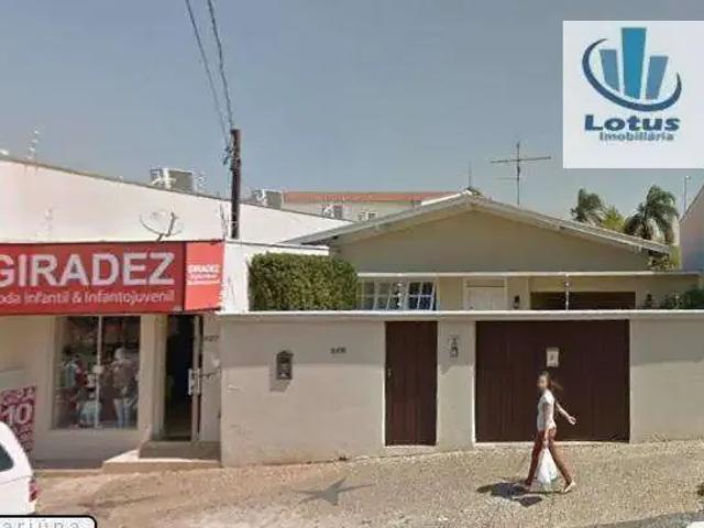 Casa / Sobrado para Venda em Jaguariúna/SP Centro 5 Quartos