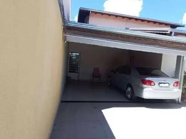 Casa / Sobrado para Venda em Jaguariúna/SP Chácara Primavera 4 Quartos