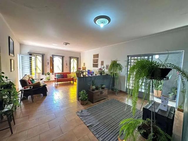 Casa / Sobrado para Venda em Jaguariúna/SP Jardim Bela Vista 5 Quartos