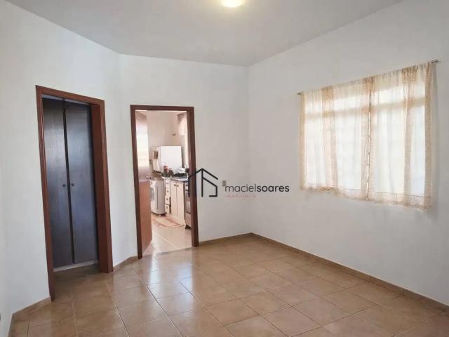 Casa / Sobrado para Venda em Jaguariúna/SP Jardim das Laranjeiras 2 Quartos