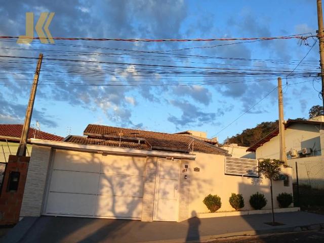 Casa / Sobrado para Venda em Jaguariúna/SP Nova Jaguariúna III 3 Quartos