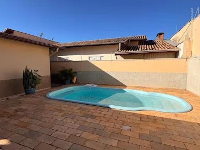 Casa / Sobrado para Venda em Jaguariúna/SP Nova Jaguariúna 3 Quartos