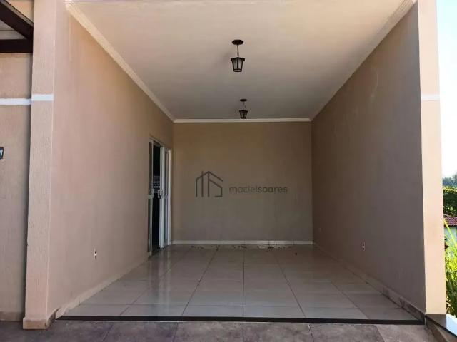 Casa / Sobrado para Venda em Jaguariúna/SP Parque Florianópolis 4 Quartos