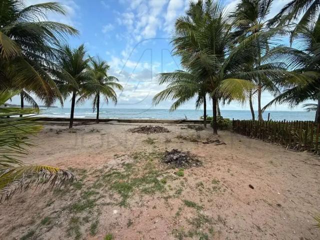 Casa / Sobrado para Venda em Japaratinga/AL Centro 2 Quartos
