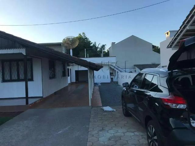 Casa / Sobrado para Venda em Jaraguá do Sul/SC Água Verde 3 Quartos