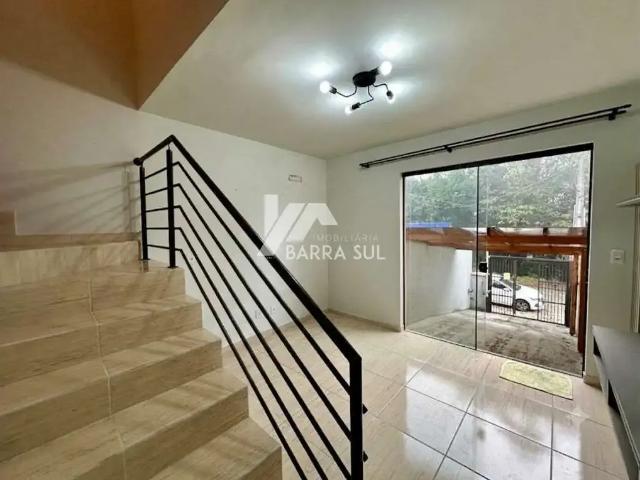 Casa / Sobrado para Venda em Jaraguá do Sul/SC Barra do Rio Cerro 2 Quartos