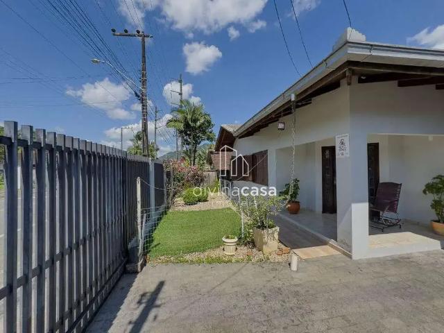 Casa / Sobrado para Venda em Jaraguá do Sul/SC Barra do Rio Cerro 3 Quartos