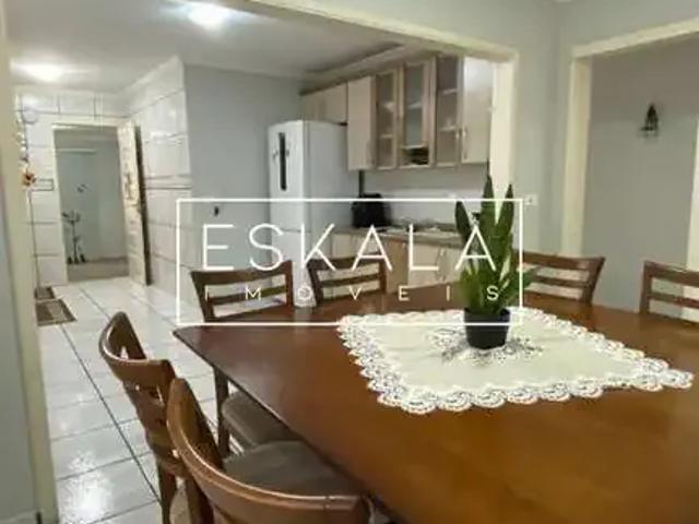 Casa / Sobrado para Venda em Jaraguá do Sul/SC Czerniewicz 4 Quartos