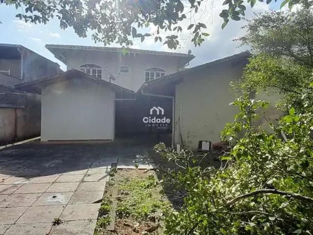 Casa / Sobrado para Venda em Jaraguá do Sul/SC Centro 4 Quartos