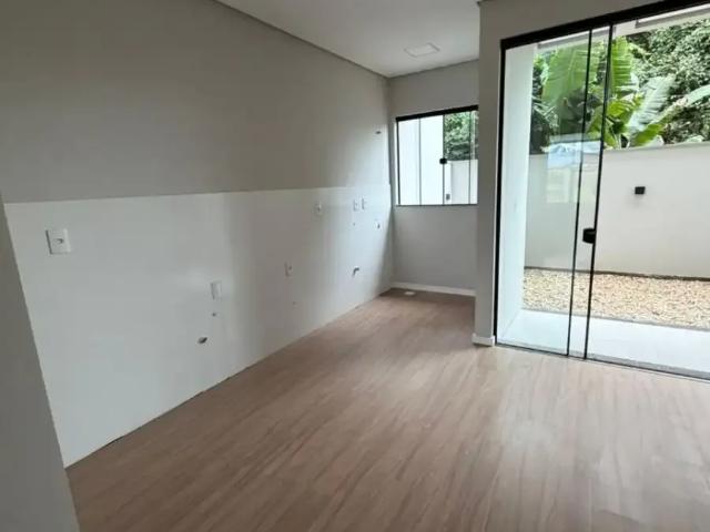 Casa / Sobrado para Venda em Jaraguá do Sul/SC Chico de Paulo 2 Quartos