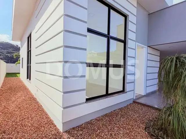 Casa / Sobrado para Venda em Jaraguá do Sul/SC Estrada Nova 3 Quartos