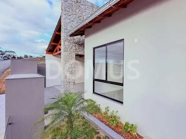 Casa / Sobrado para Venda em Jaraguá do Sul/SC Estrada Nova 3 Quartos