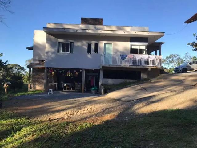 Casa / Sobrado para Venda em Jaraguá do Sul/SC Ilha da Figueira 2 Quartos