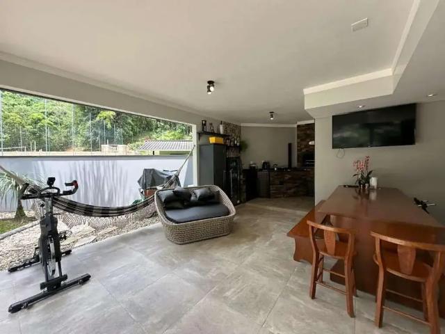 Casa / Sobrado para Venda em Jaraguá do Sul/SC Ilha da Figueira 2 Quartos