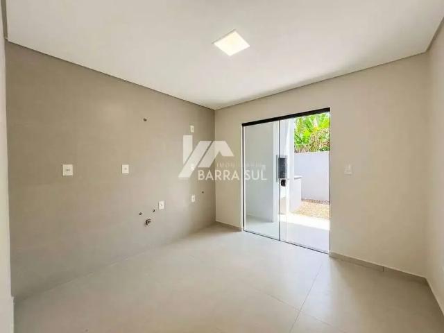 Casa / Sobrado para Venda em Jaraguá do Sul/SC Jaraguá 84 2 Quartos