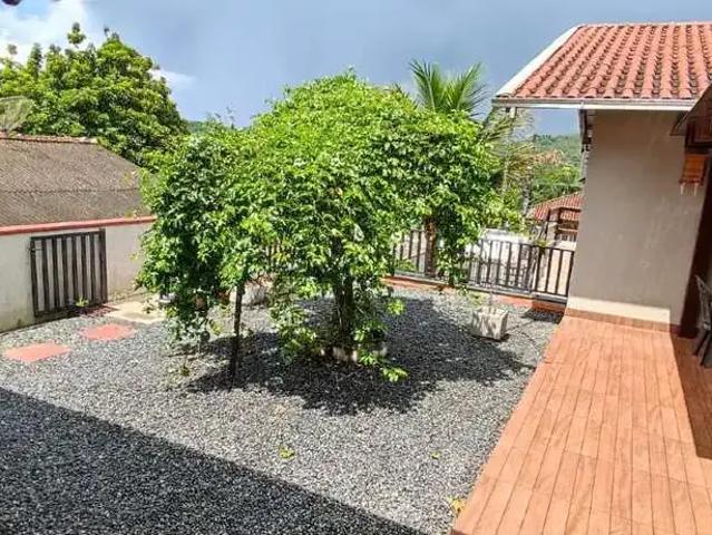 Casa / Sobrado para Venda em Jaraguá do Sul/SC Jaraguá 99 3 Quartos