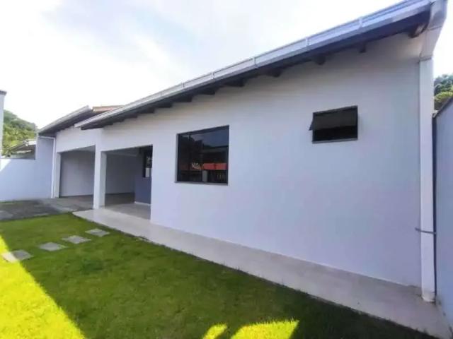 Casa / Sobrado para Venda em Jaraguá do Sul/SC Jaraguá 99 3 Quartos