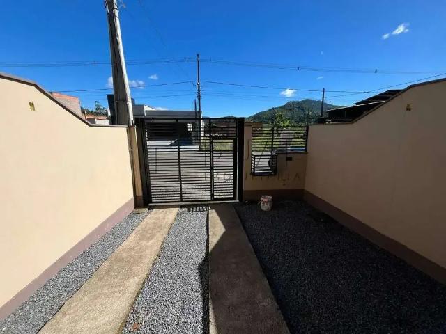 Casa / Sobrado para Venda em Jaraguá do Sul/SC Jaraguá 99 2 Quartos