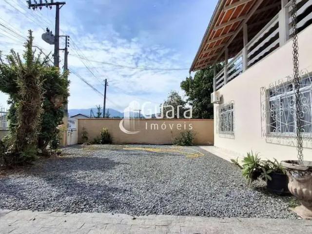 Casa / Sobrado para Venda em Jaraguá do Sul/SC Rau 6 Quartos