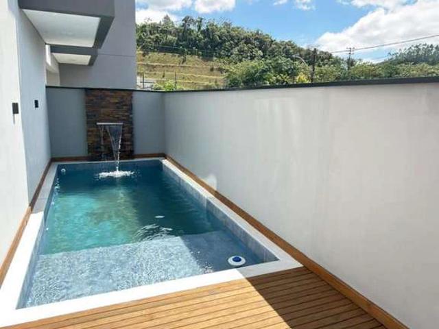 Casa / Sobrado para Venda em Jaraguá do Sul/SC São Luís 3 Quartos