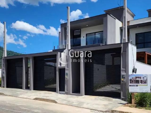 Casa / Sobrado para Venda em Jaraguá do Sul/SC Três Rios do Norte 2 Quartos