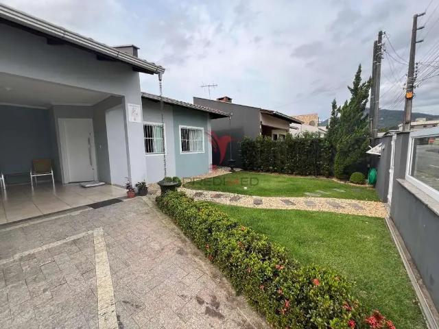 Casa / Sobrado para Venda em Jaraguá do Sul/SC Três Rios do Sul 3 Quartos