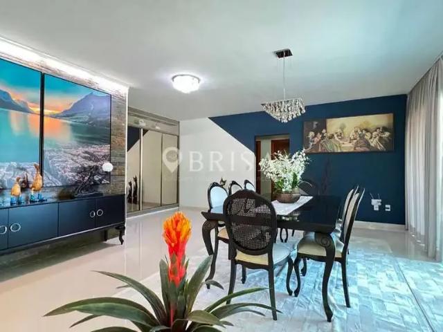 Casa / Sobrado para Venda em Jaraguá do Sul/SC Vieiras 8 Quartos