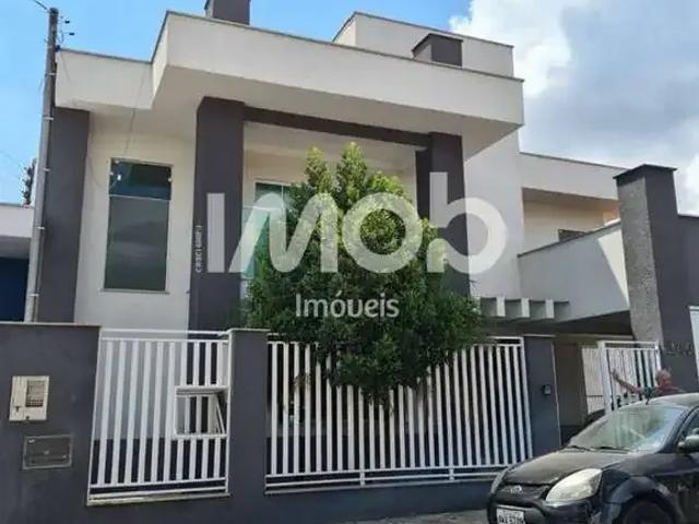 Casa / Sobrado para Venda em Jaraguá do Sul/SC Vila Baependi 4 Quartos