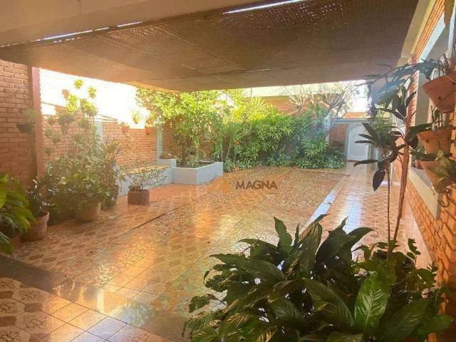 Casa / Sobrado para Venda em Jardinópolis/SP Centro 3 Quartos