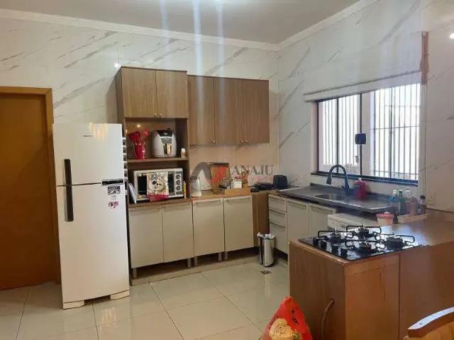 Casa / Sobrado para Venda em Jardinópolis/SP Maria Regina