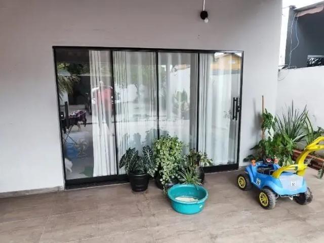 Casa / Sobrado para Venda em Jataizinho/PR Centro 4 Quartos