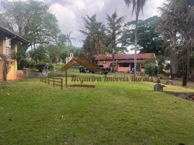 Casa / Sobrado para Venda em Jaú/SP Área Rural de Jaú