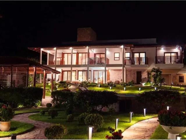 Casa / Sobrado para Venda em Jijoca de Jericoacoara/CE Centro 11 Quartos