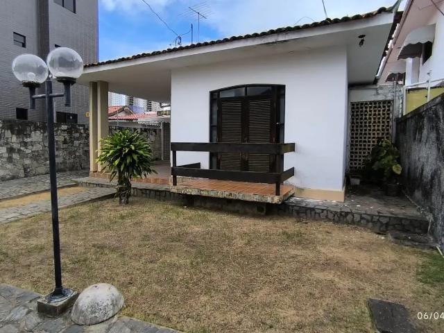 Casa / Sobrado para Venda em João Pessoa/PB Manaíra 3 Quartos