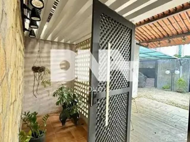 Casa / Sobrado para Venda em João Pessoa/PB Manaíra 5 Quartos