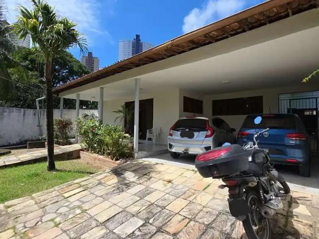 Casa / Sobrado para Venda em João Pessoa/PB Altiplano Cabo Branco 3 Quartos