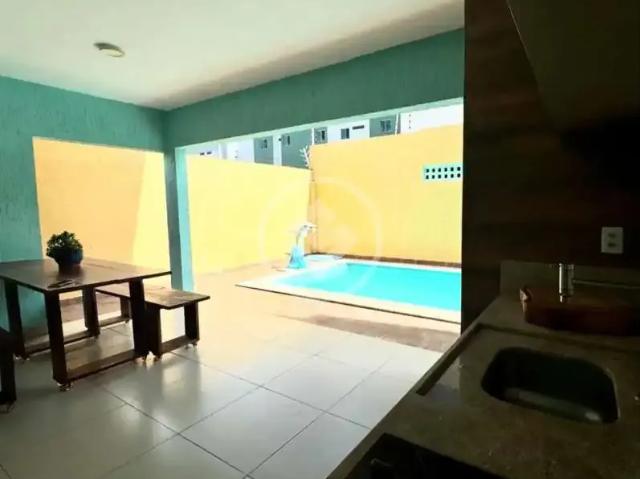 Casa / Sobrado para Venda em João Pessoa/PB Bessa 5 Quartos