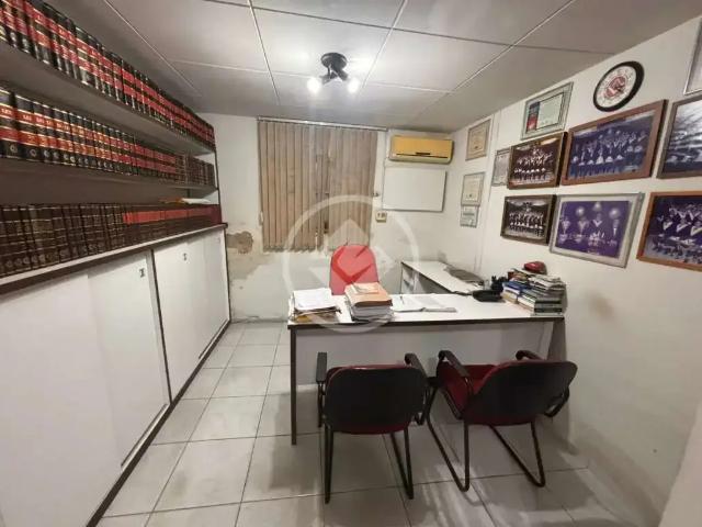 Casa / Sobrado para Venda em João Pessoa/PB Centro 5 Quartos
