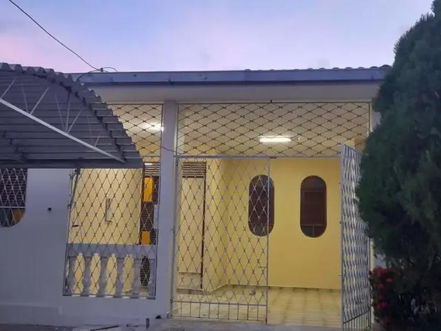 Casa / Sobrado para Venda em João Pessoa/PB Expedicionários 4 Quartos