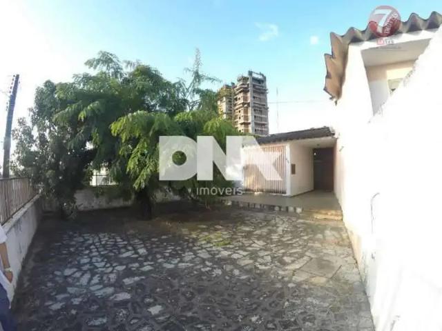 Casa / Sobrado para Venda em João Pessoa/PB Estados 3 Quartos
