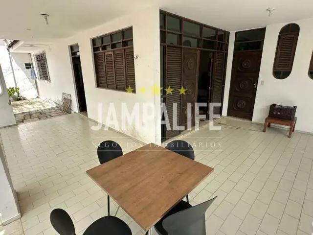 Casa / Sobrado para Venda em João Pessoa/PB Estados 6 Quartos