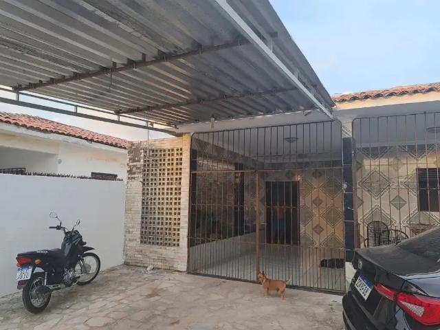 Casa / Sobrado para Venda em João Pessoa/PB José Américo de Almeida 3 Quartos