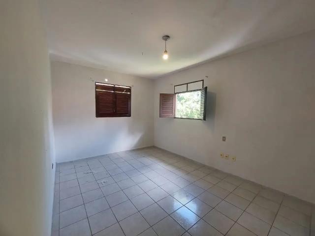 Casa / Sobrado para Venda em João Pessoa/PB Pedro Gondim 4 Quartos