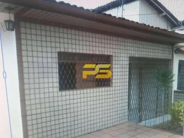Casa / Sobrado para Venda em João Pessoa/PB Torre 4 Quartos