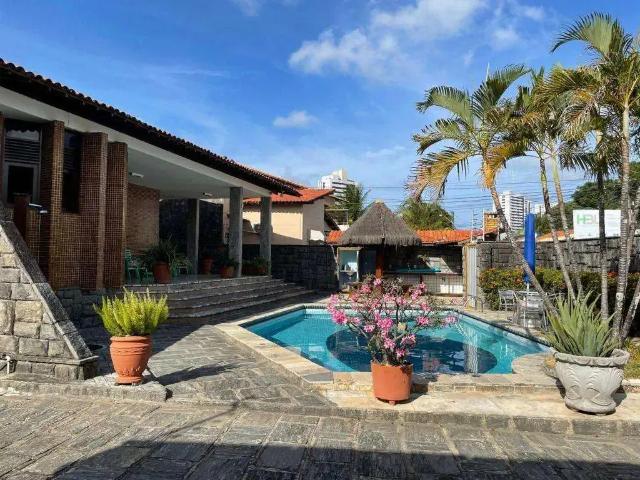 Casa / Sobrado para Venda em João Pessoa/PB Torre 5 Quartos