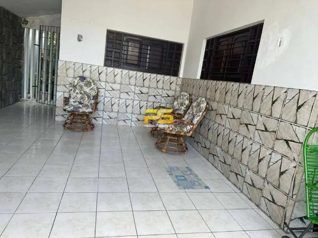 Casa / Sobrado para Venda em João Pessoa/PB Treze de Maio 5 Quartos