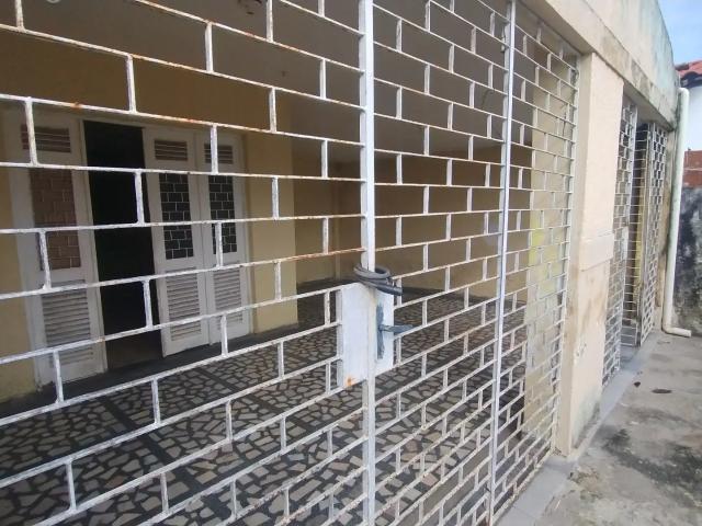 Casa / Sobrado para Venda em João Pessoa/PB Varjão 3 Quartos